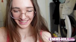 Dirty talk with a very Skinny girl who is fucking her big pussy