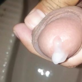 Yummy cumshot creamie handjob cumshot desi big cock