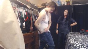 Lesbians ass sagging pants
