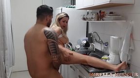 fui lavar a louca e acabei levando rola - mirella mansur - belfort