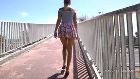 Flashing MILF in public gets caught by voyeur wind