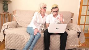 Brit MILF GILF Dee Lite rides tech support guy