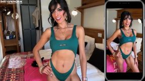 Aaliyah's First Try-on Haul Turns into MILF Anal & Blowjob
