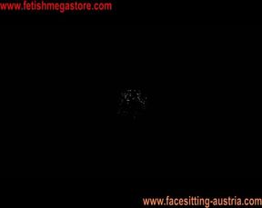 Ultimate Facesitting Experience: Discover the Art of Smothering and Kink!