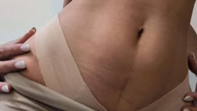 YOGA BELLY BUTTON | Alena