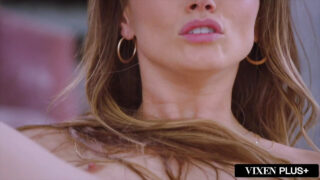 Pijpbeurt, gezichtsbehandeling, rimjob – brunette met natuurlijke tieten Tori Black anaal geneukt door Mick Blue