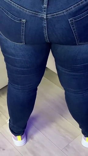 His Fucking Body Is Used for Kicking Training! That's What His Massive Testicles Deserve It! - Dave Moon - Jennifer - Bbusting