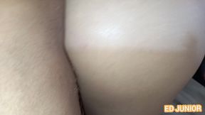 ed junior fudendo uma novinha gostosa sem camisinha na mesa de bar