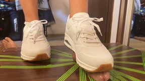 Mistress Monica new sneakers sketchers uno white shoejob