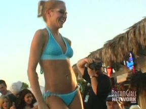 Texas Coeds: Wet T Shirts And Masturbation