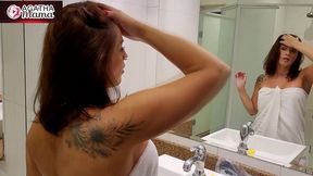 eu, agatha mama em banho quente + toalha curtinha — toalha cai, calcinha some e eu esquento tudo