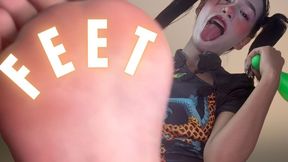 swallow my clown feet