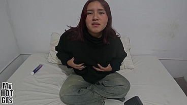 ¡Kamila está cachonda!
