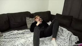 Pregnant German Girlfriend seduce to made real Amateur Porn