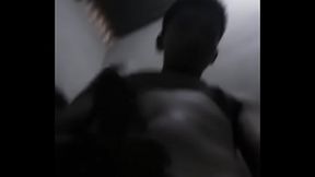 Hondure&ntilde_o pajeandose rapido