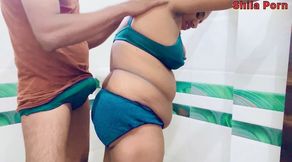I picked up the hot aunty and fucked her