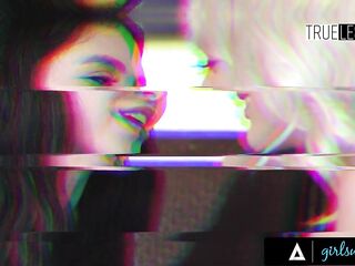 GIRLSWAY - Housekeeper Olivia Madison Caught Nasty Glimpses Of Her Bosses - SPANISH SUBTITLES