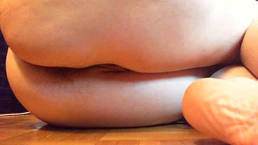Big pee on the floor very painful