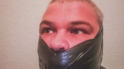 Task gagged