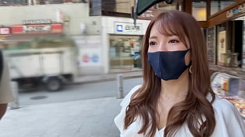 パート1〈※神々しいまでの美しさ！完璧美肌スレンダー妻とトロけ合う濃密ハメ撮り！ごっくん中出し3連発！〉