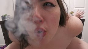 Teen BBW rides dildo while smoking and makes a mess