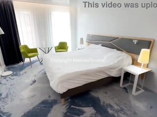 JOURNEY DE FRANCE: I give an appointment to a subscriber at the hotel so that this stud fucks me like a whore