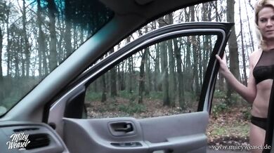 Carpooling turns hardcore POV public sex with German mom