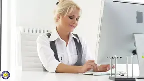 Kathy Anderson Craves Intense Fuck For Ultimate Satisfaction Tonight