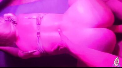 Pov heist big booty ass doggystyle in redlight growls wet slick