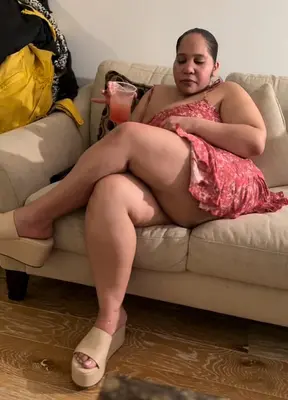 Sultry Puerto Rican domina with thick thighs and big booty teases BBC