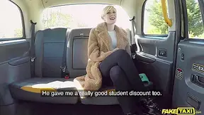 Yammy Pale-skinned Babe Enjoys Jumbo Dick With Daisy Delicious