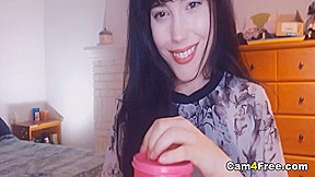 Hot Beautiful Babe Plays Her Sweet Tight Pussy