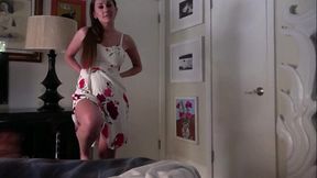 Impregnating a Horny MILF Stepmom Is the Basic Minimum in POV