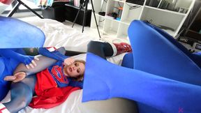 Gabi Gold is supergirl fucked with nylon pantyhose