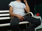 Pese al malestar se manipula hasta terminar Por Rabaerre Artista