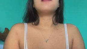 nice tits girl blowing bubbles and suckbacks
