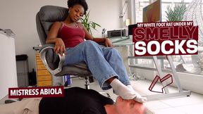 My white foot rat is under my musty socks! ( Sock Domination with Mistress Abiola ) -FULL HD MP4