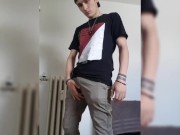 Hot skater cum after comming home (full video on OnlyFans)