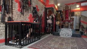 LADY SCARLET - LESBIAN GAME WITH CUCKOLD IN CAGE hd - GIOCO LESBO CON IL CORNUTO IN GABBIA