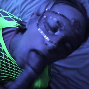 Rosey gives head and fucked in under the black lights, then gets huge facial at the end