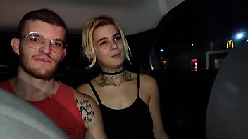 casal fode dentro do uber