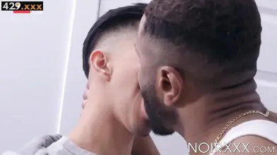 Twinks Ass-Fucking in Hardcore Anal Threesome
