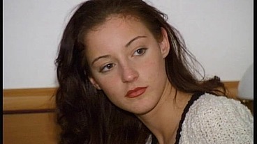 Judith Fox became a pornstar in Private's anal Casting