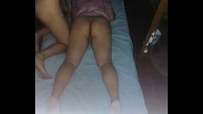 Montando bien rico a mi novia por la noche antes de salir de joda