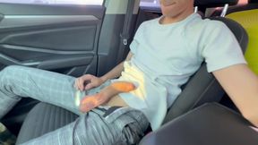 me recoje saliendo de la escuela y me seduce en su depa