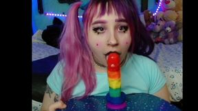 MagicalClussy tastes the rainbow