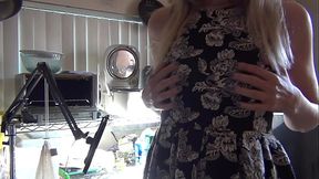 Jamie Foster Flashes Tits