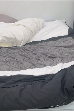 My Girlfriend Gets Really Rich When She Gets a Bitch - Super Babe