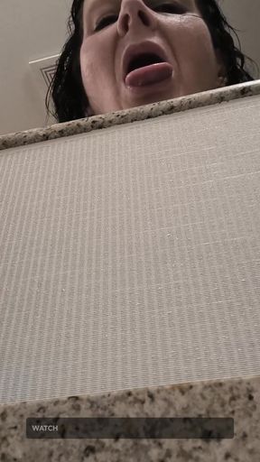 She Thought the Neighbor Was Was Hot so He Gave Her a Face of Cum