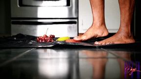 FeetToDYEFor___005